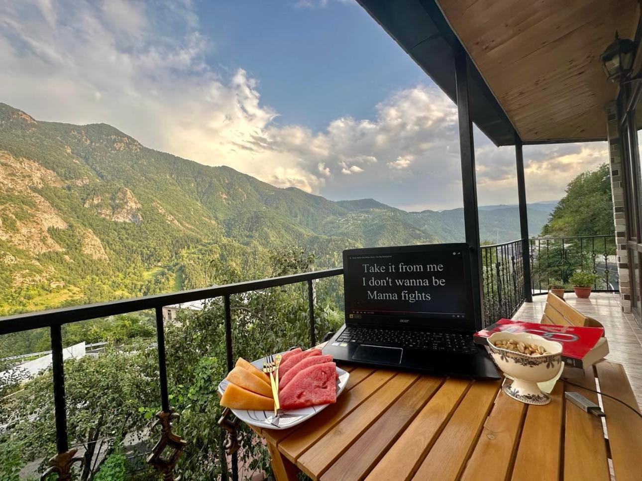 Guest House Sunrise Khulo Экстерьер фото