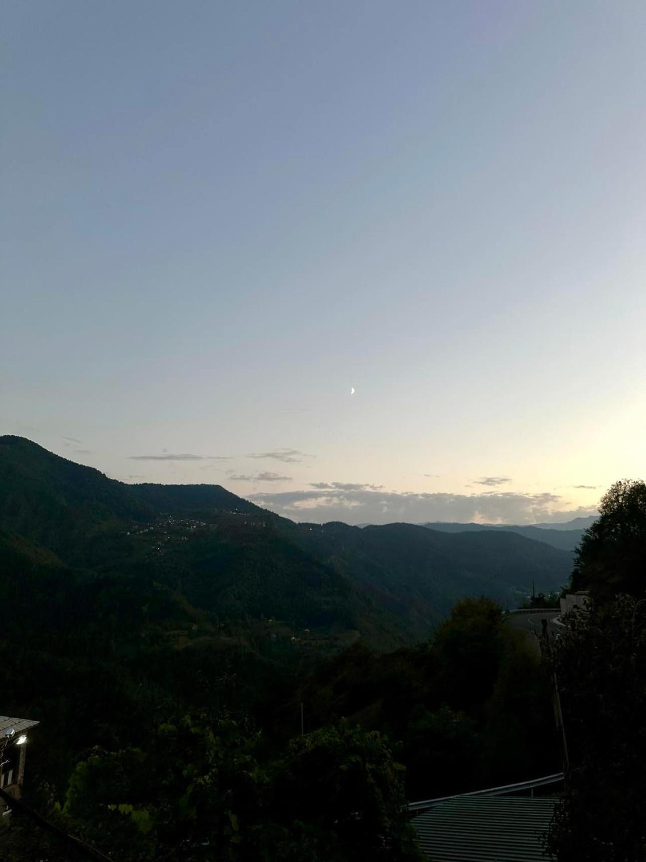 Guest House Sunrise Khulo Экстерьер фото