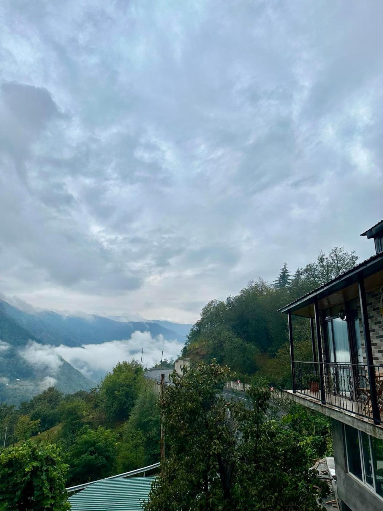 Guest House Sunrise Khulo Экстерьер фото