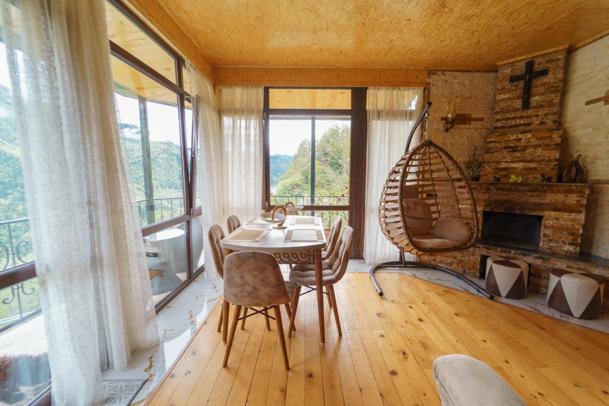 Guest House Sunrise Khulo Экстерьер фото